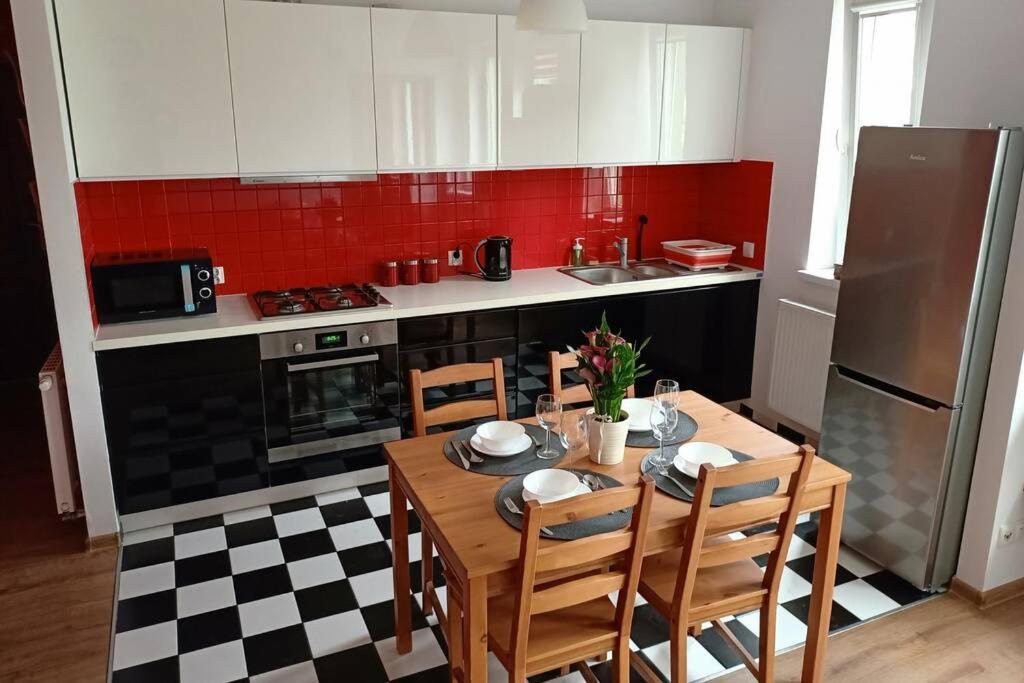 Colibri Apartament Lubniewice Exterior foto